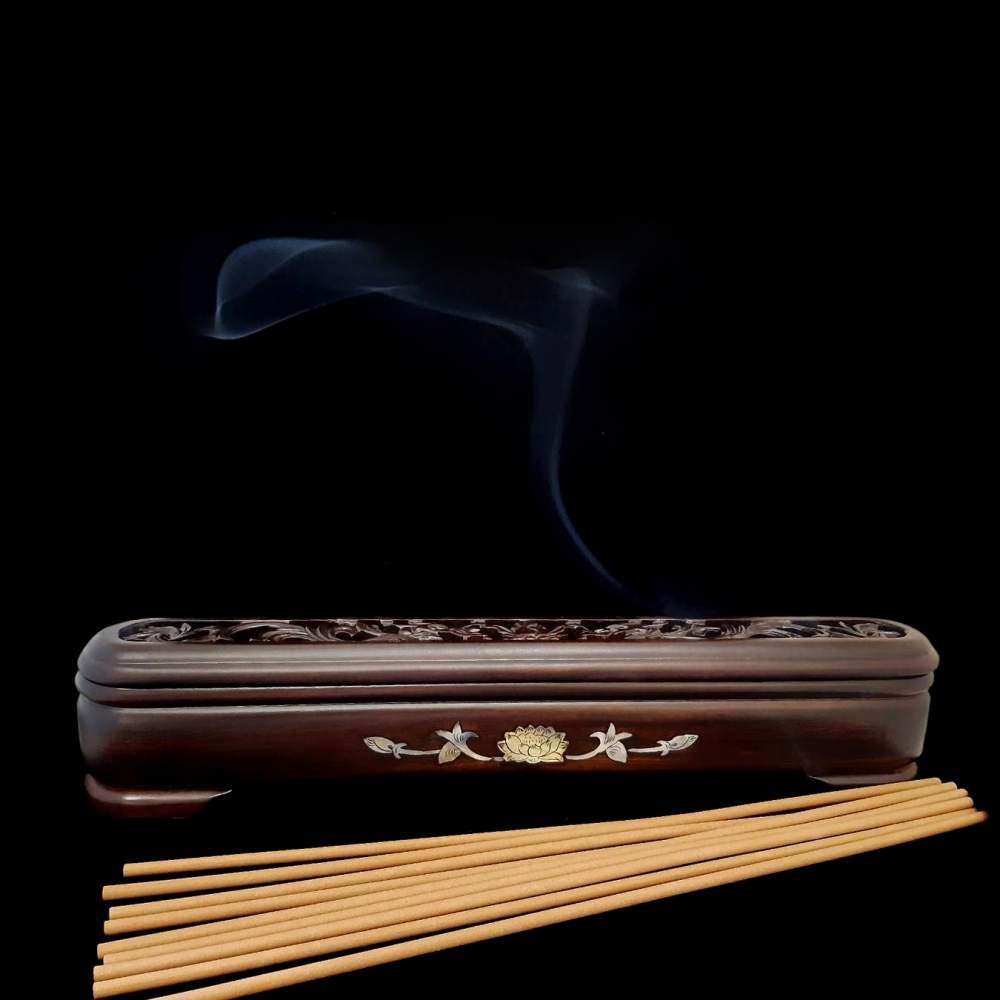 一尺崁貝臥香爐