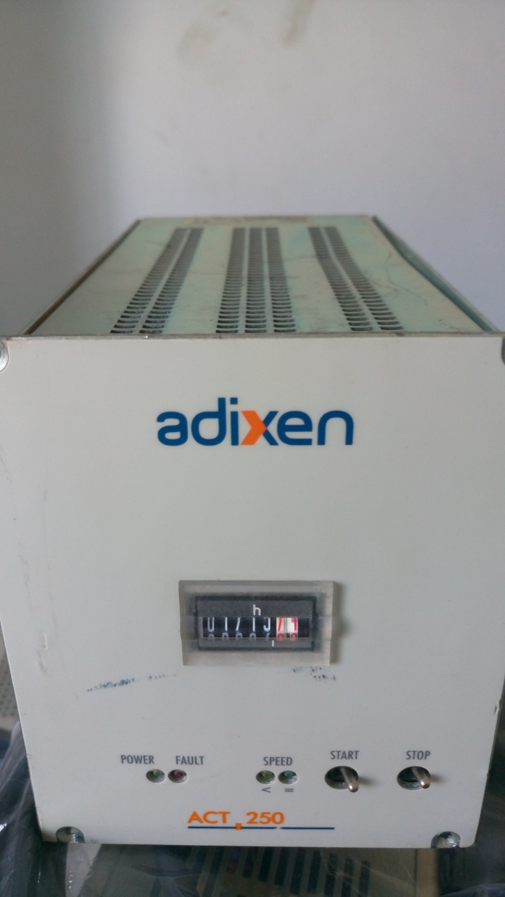 adixen ACT250 Controller