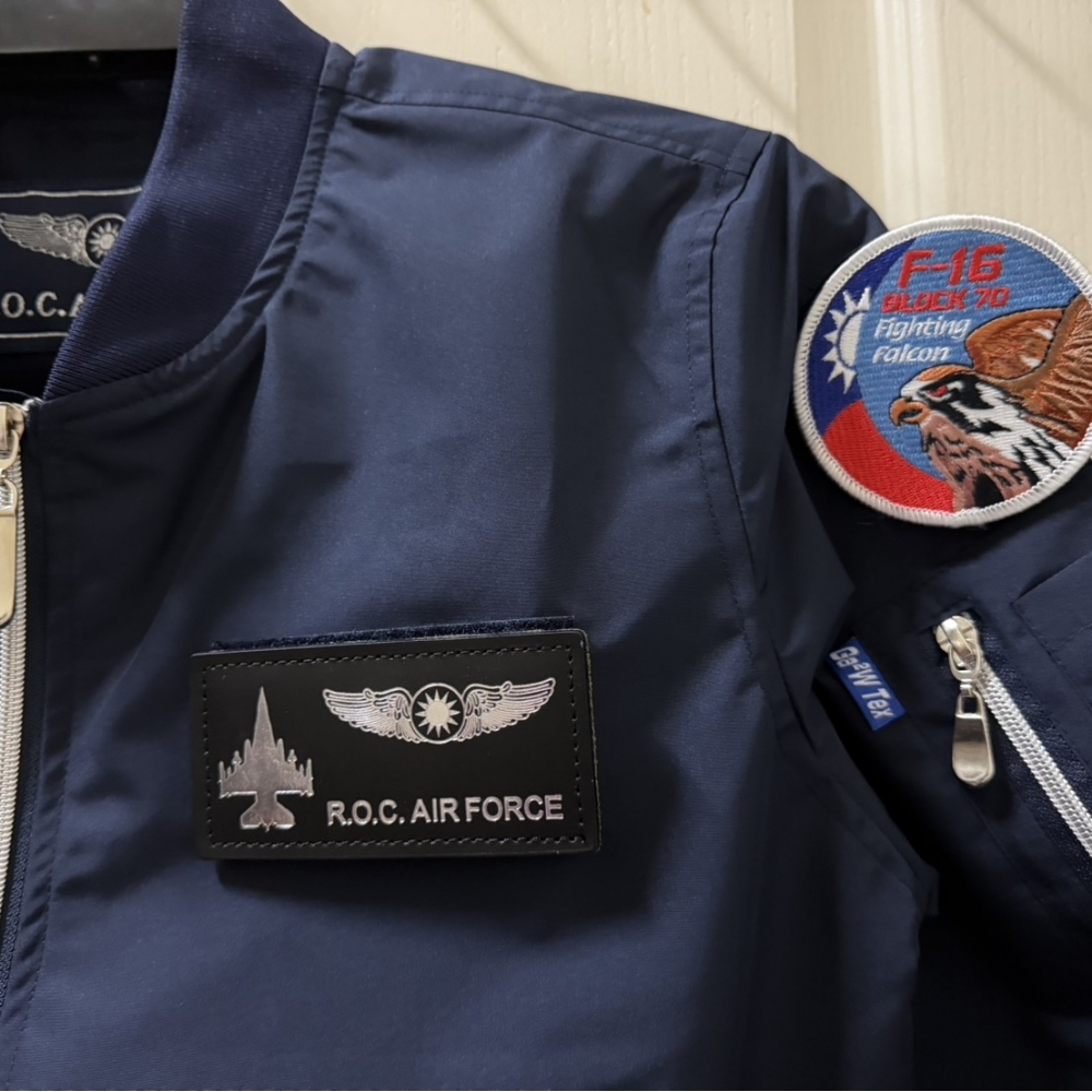 TH46C嘎嘎屋 我愛空軍 台灣製 空軍飛行夾克 F16 防風 雙透氣 飛夾 藍色含名牌臂章 G-MA1-TH46C