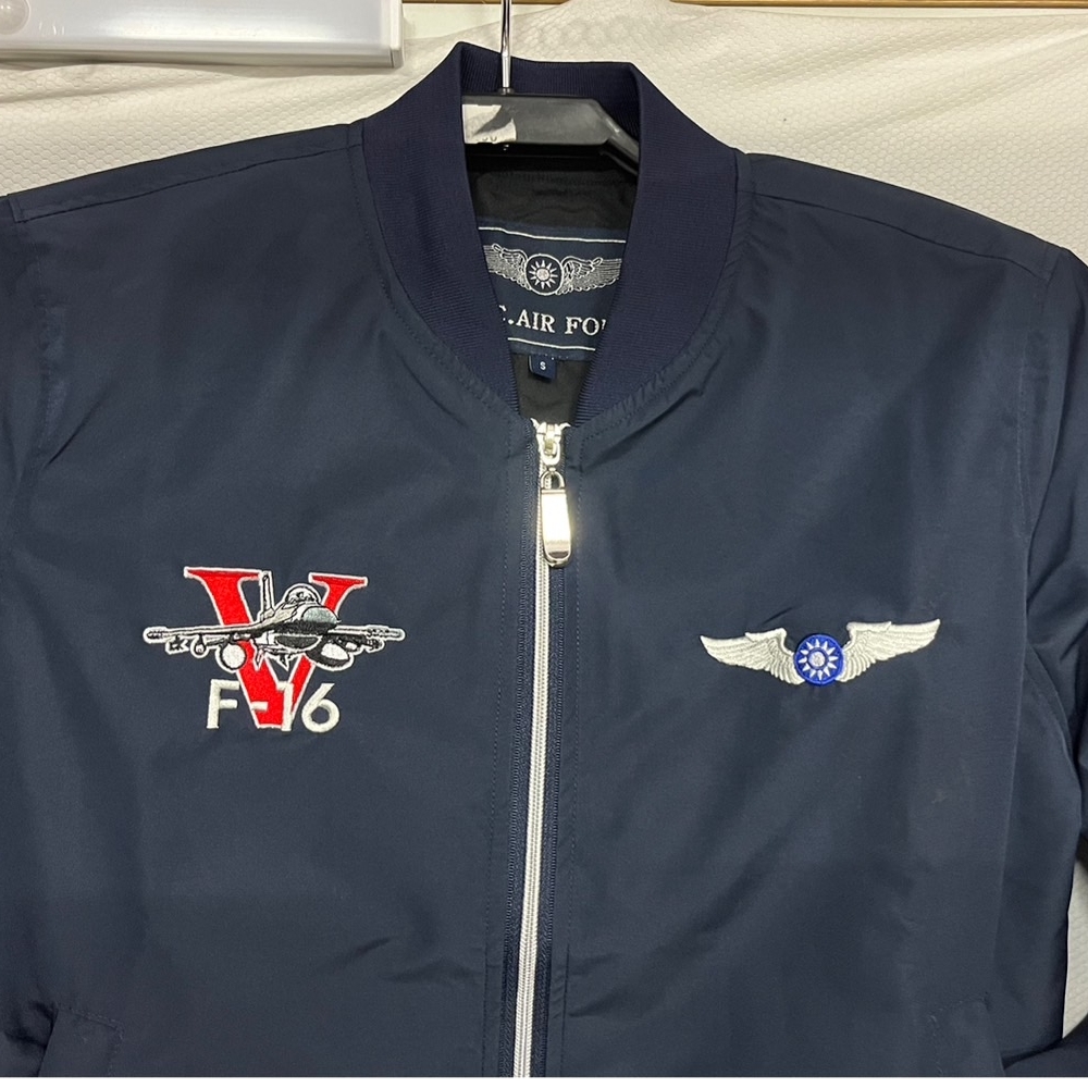 TH49【我愛空軍】 台灣製 空軍飛行夾克  薄款三型機 F16V 幻象 IDF 防風 雙透氣  藍色 G-MA1-TH49