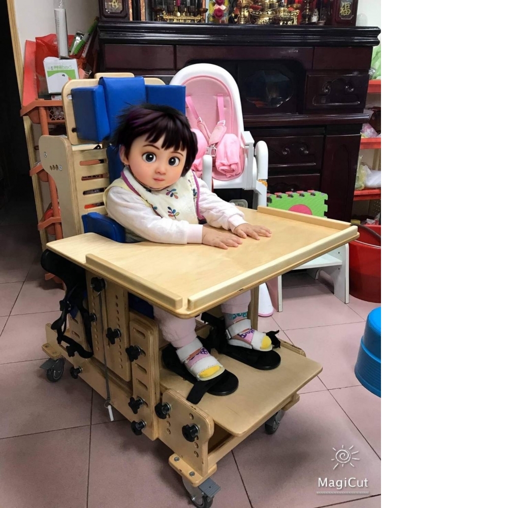 漢翔木製課用擺位椅