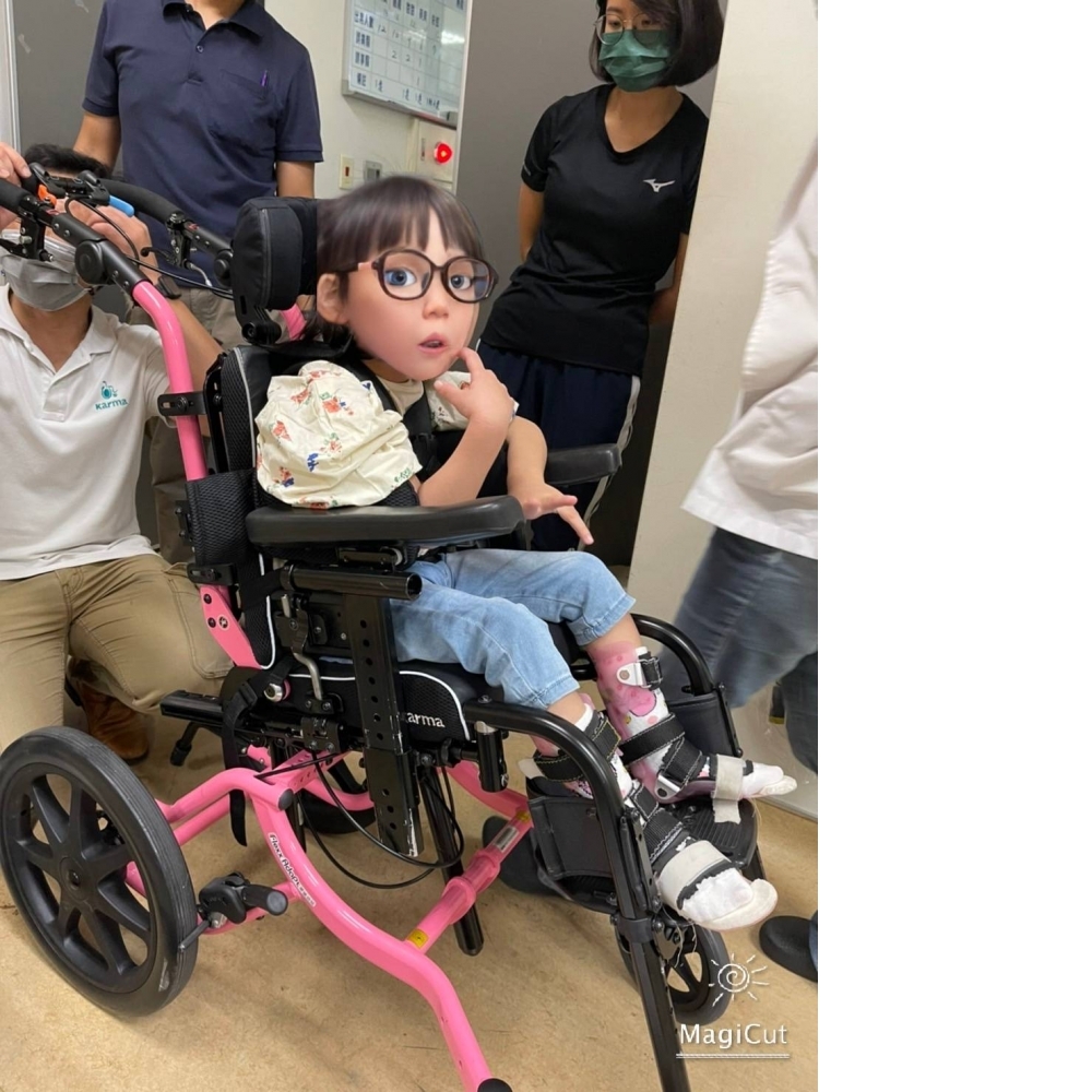 康揚擺變袋鼠 擺位輪椅c款