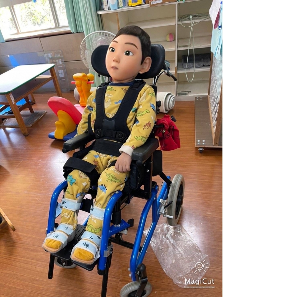  輪椅-客製型(模組化量身訂製款) 輪椅C款