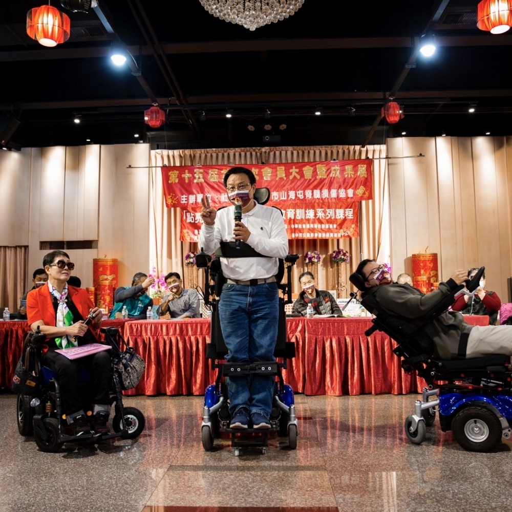 陸地龍SR站+躺 電動輪椅