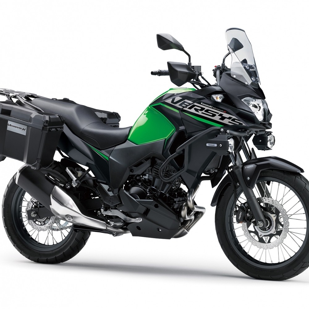 VERSYS X-3